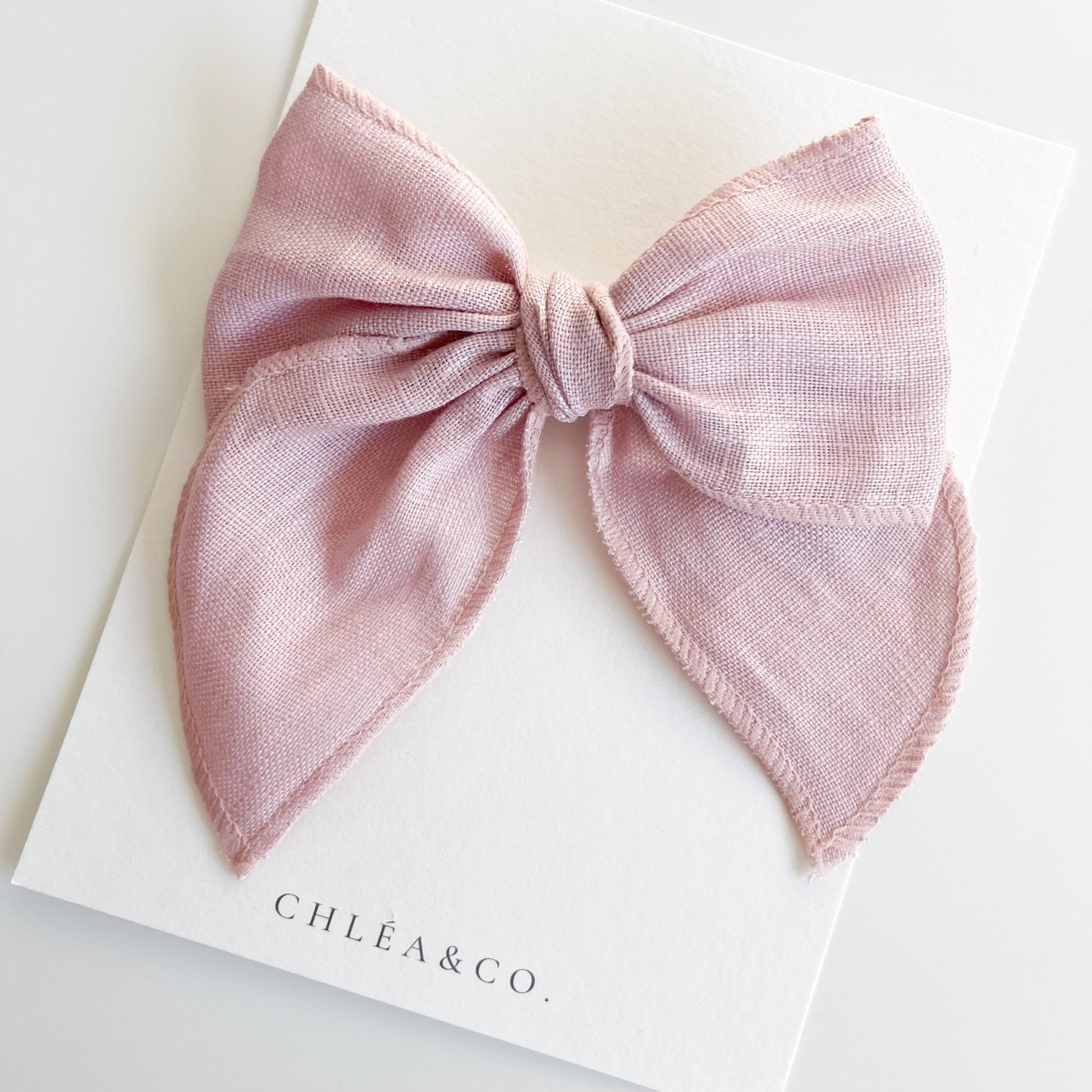 Georgia Fable Bow - Chléa & Co.