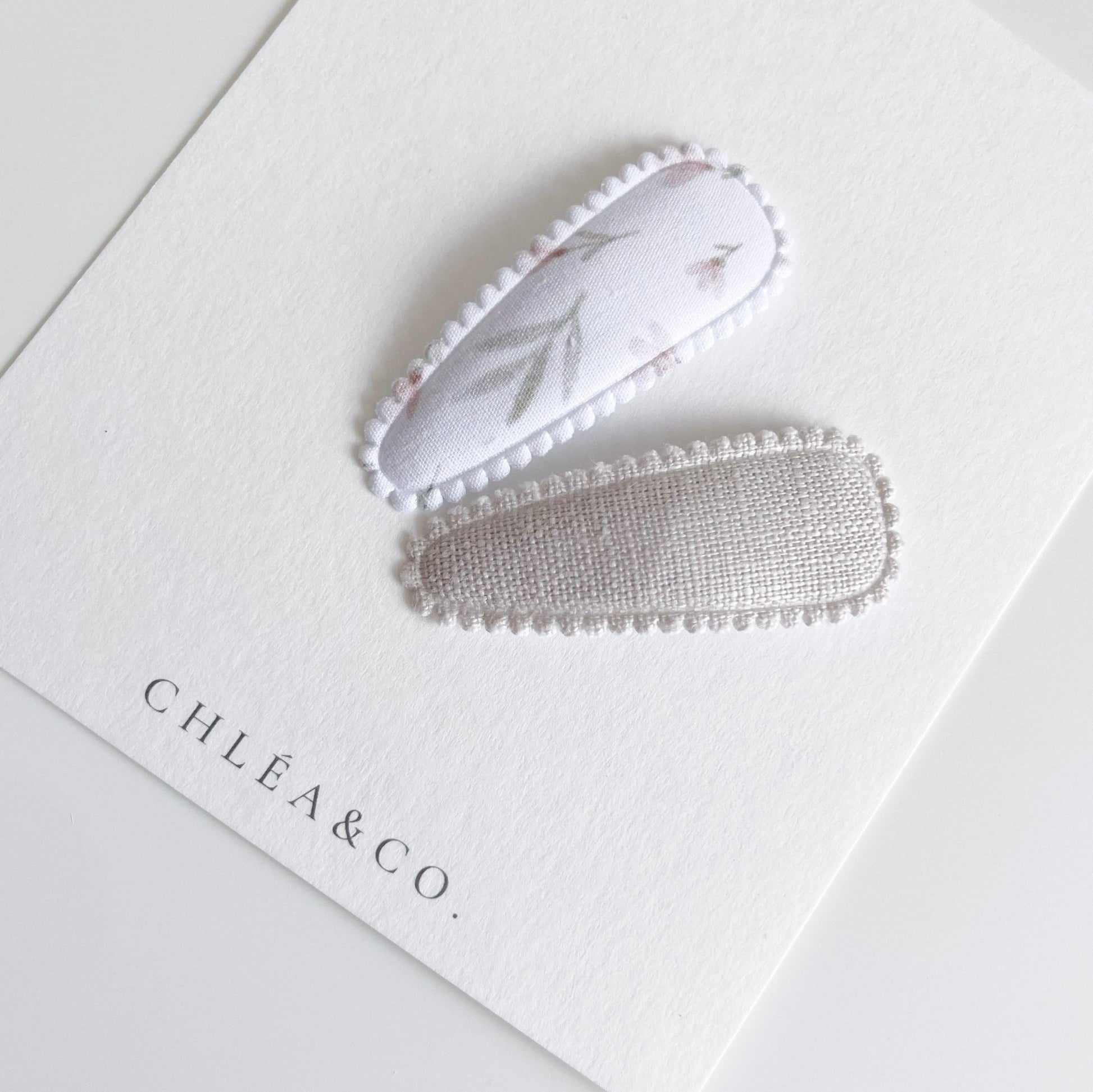 Ivy & Ivory Fabric Covered Snap Clip - Chléa & Co.