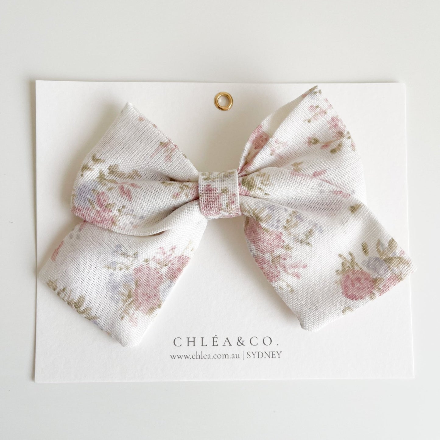Katerina Classic Bow - Chléa & Co.