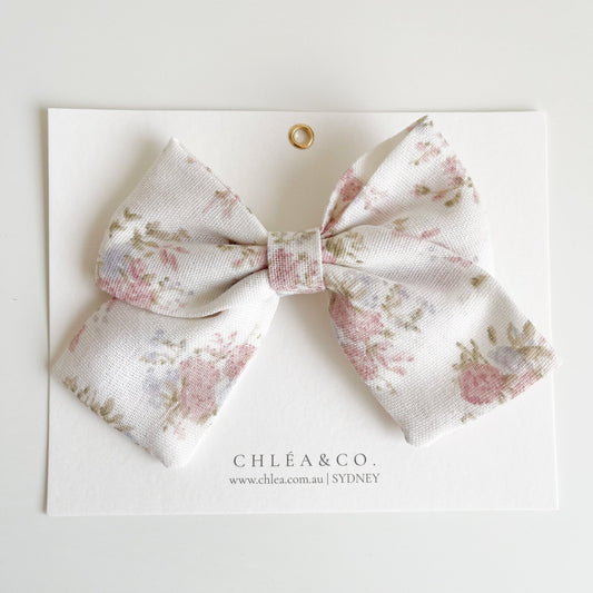 Katerina Classic Bow - Chléa & Co.