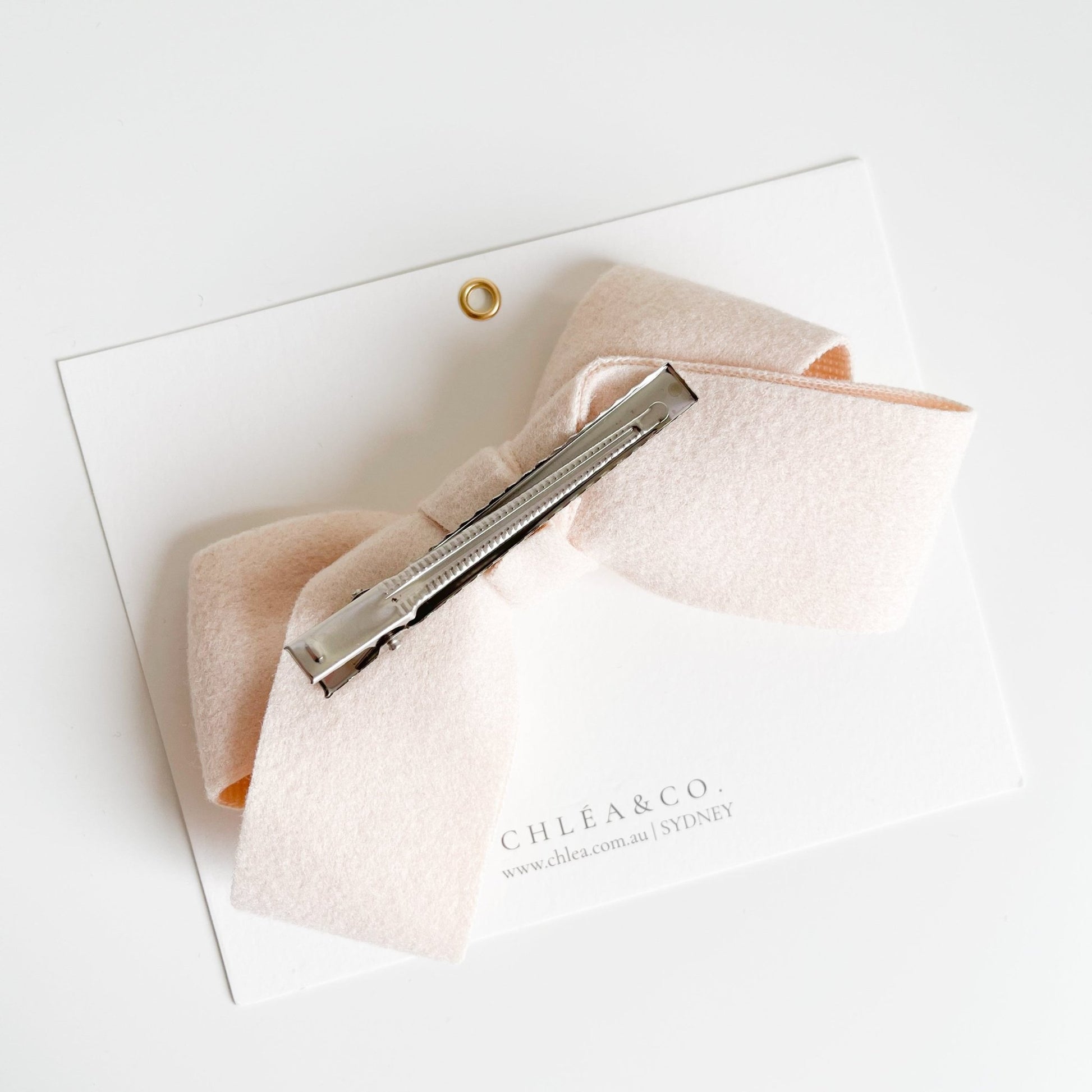 Livenna Felt Bow - Chléa & Co.