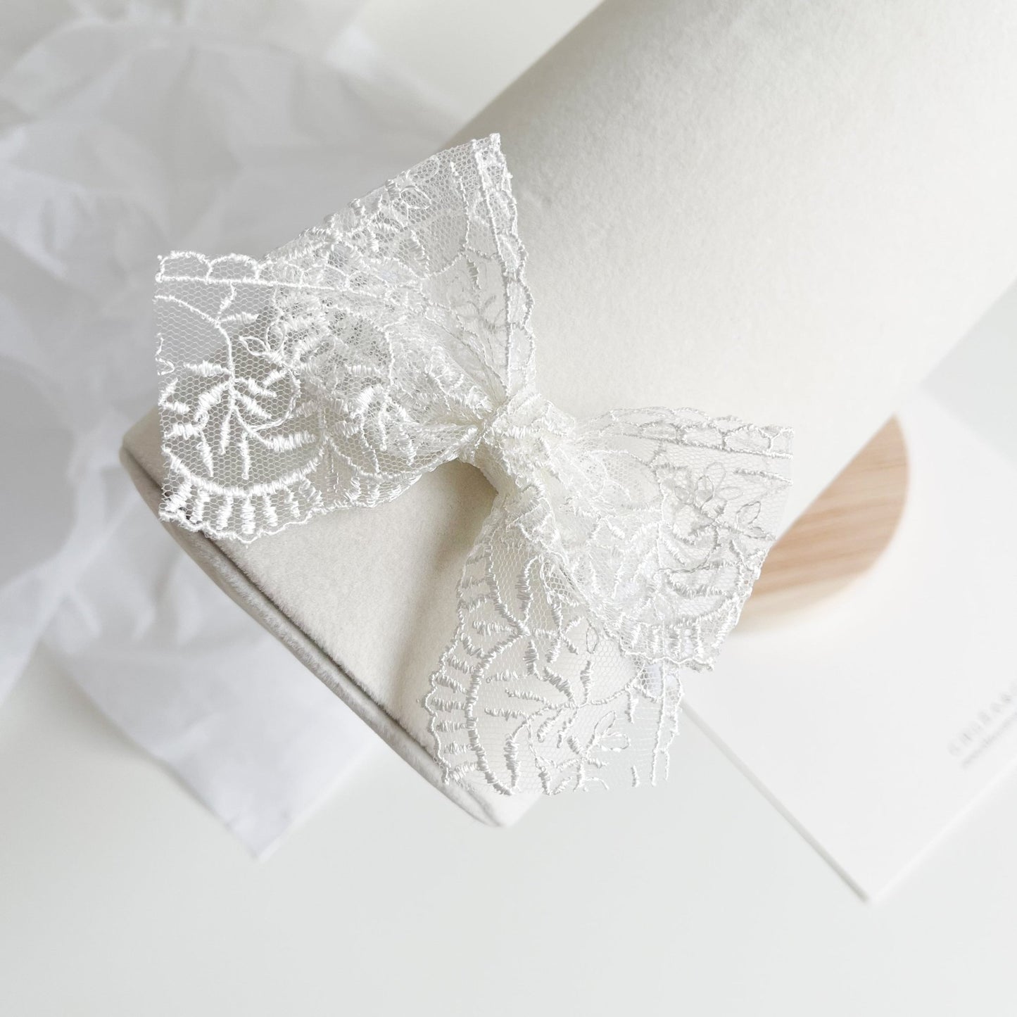 Livia Lace Bow Headband - Chléa & Co.