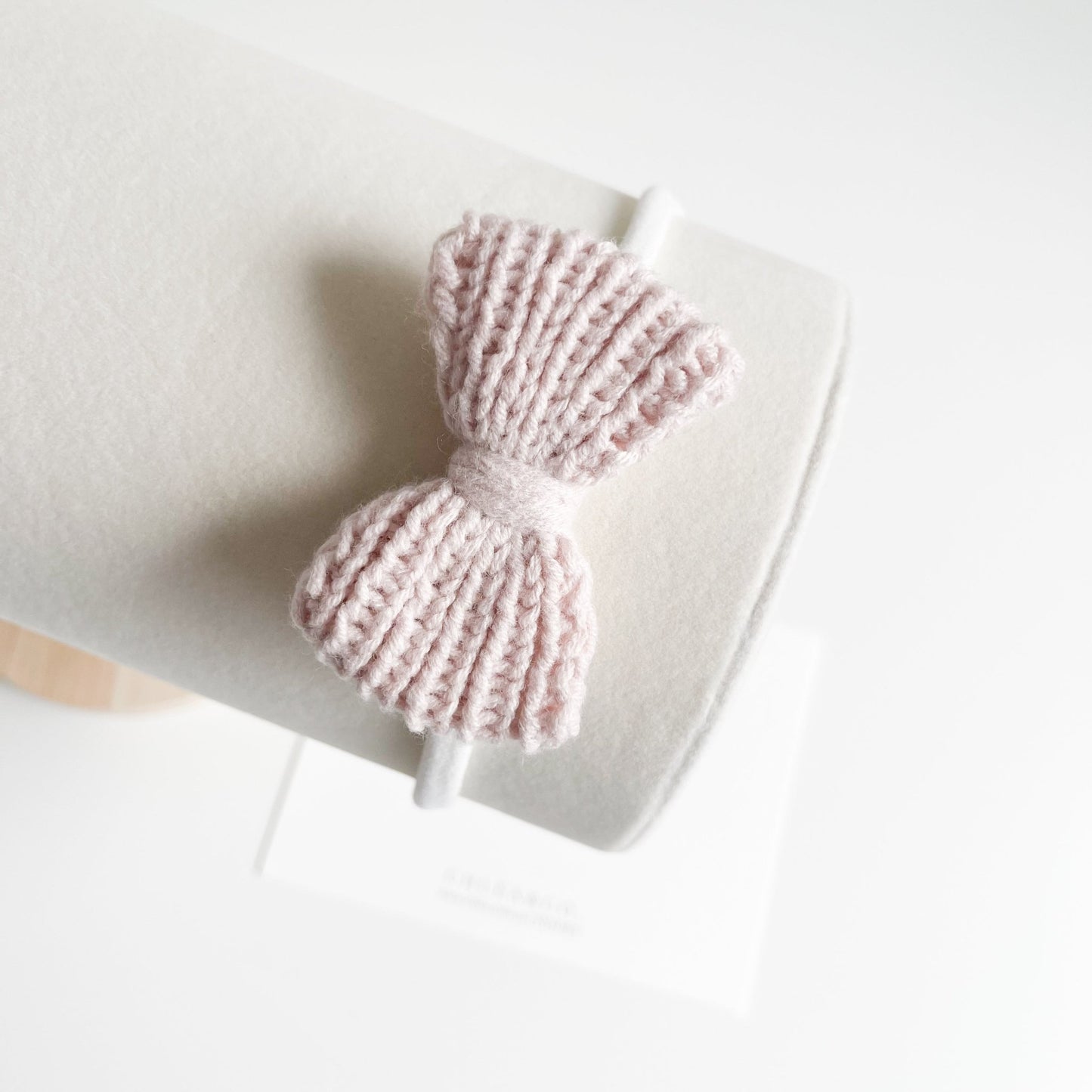 Peony Bow Crochet Headband - Chléa & Co.