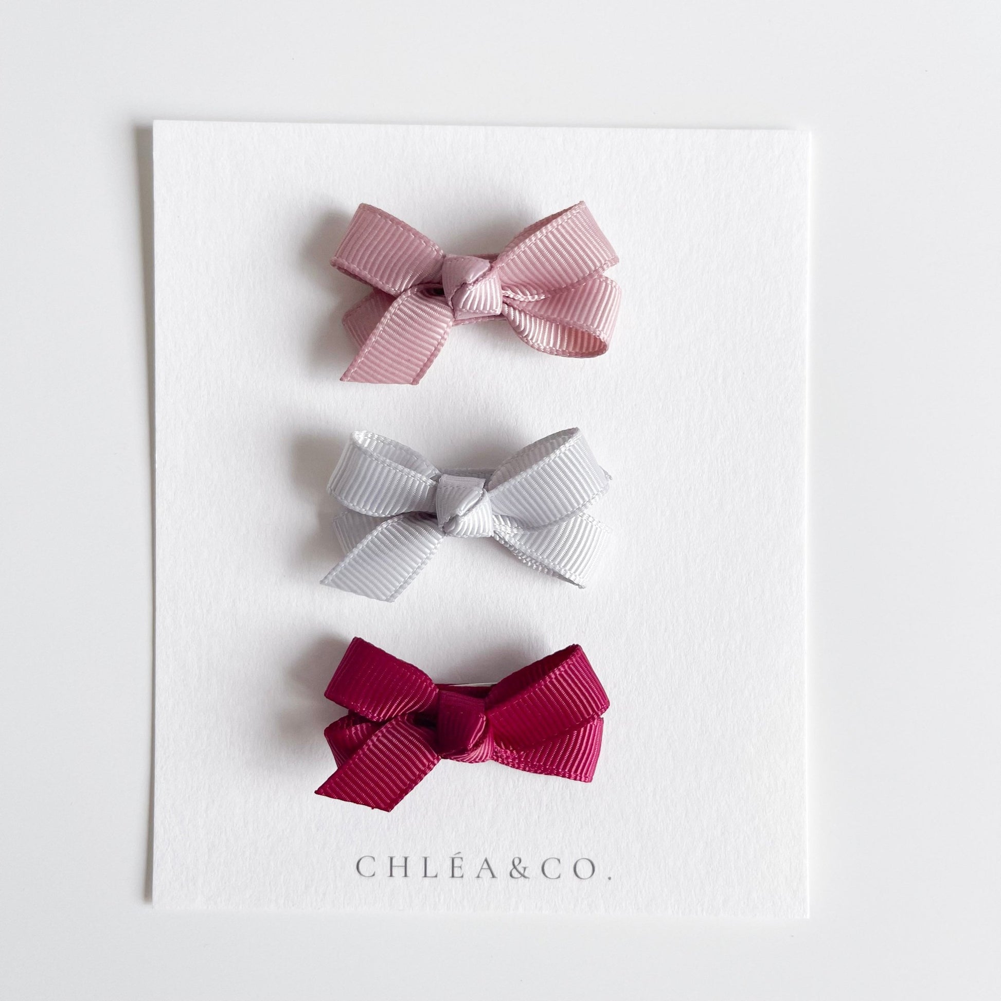 Petite Ribbon Bow Clip Set - Chléa & Co.