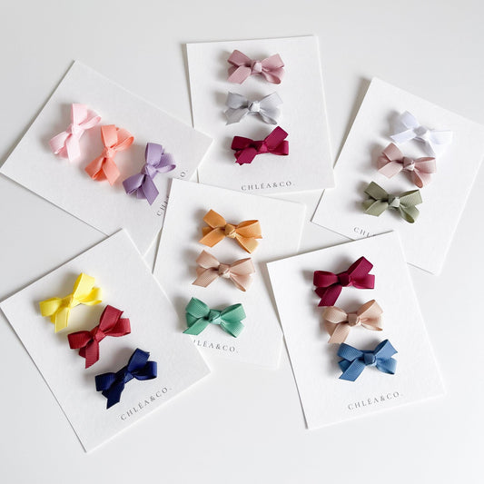 Petite Ribbon Bow Clip Set - Chléa & Co.