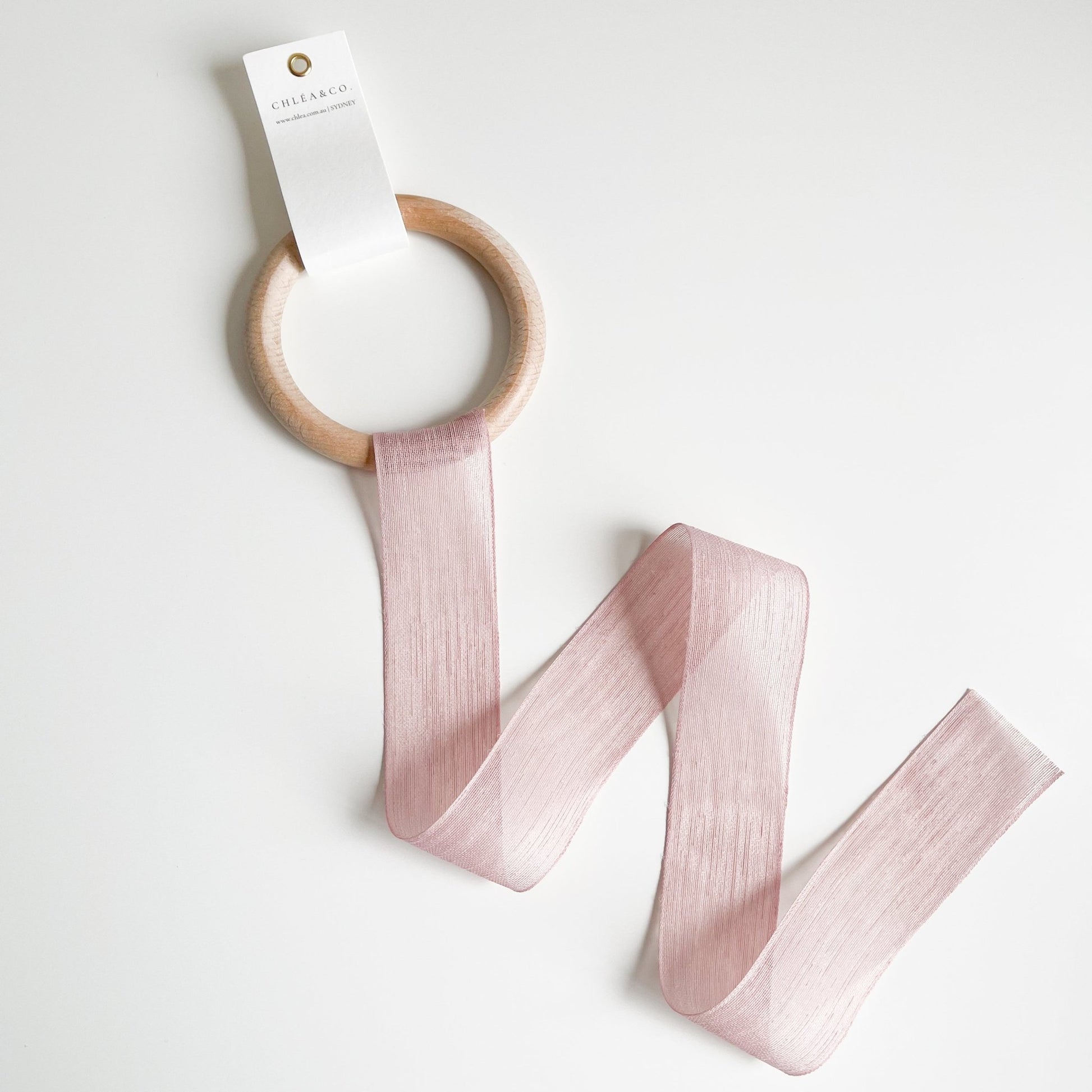 Ribbon Bow Holder - Chléa & Co.