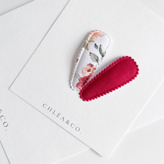 Roseberry & Red Linen Fabric Covered Snap Clip - Chléa & Co.