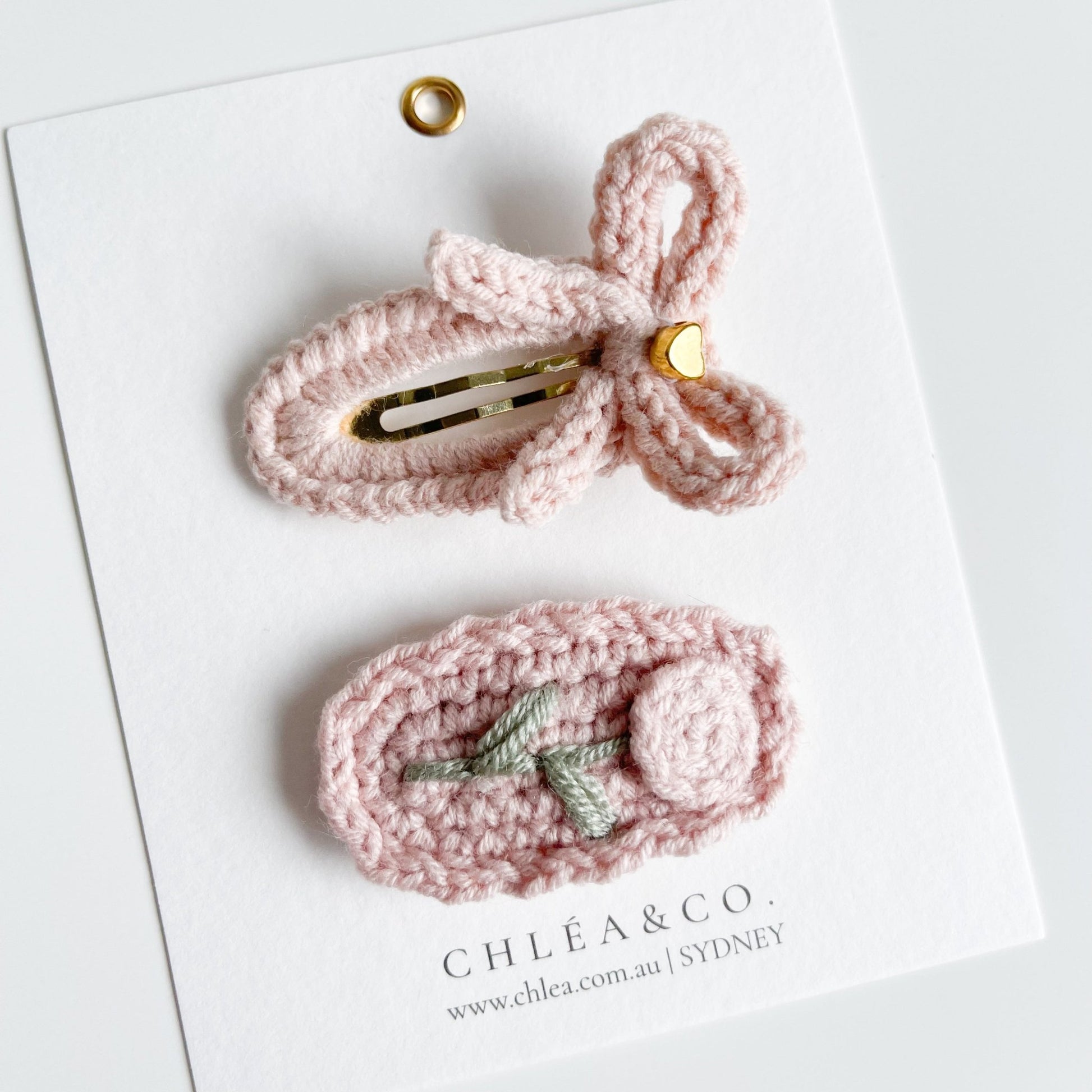 Set of 2 Sweet Bow Crochet Clips - Chléa & Co.