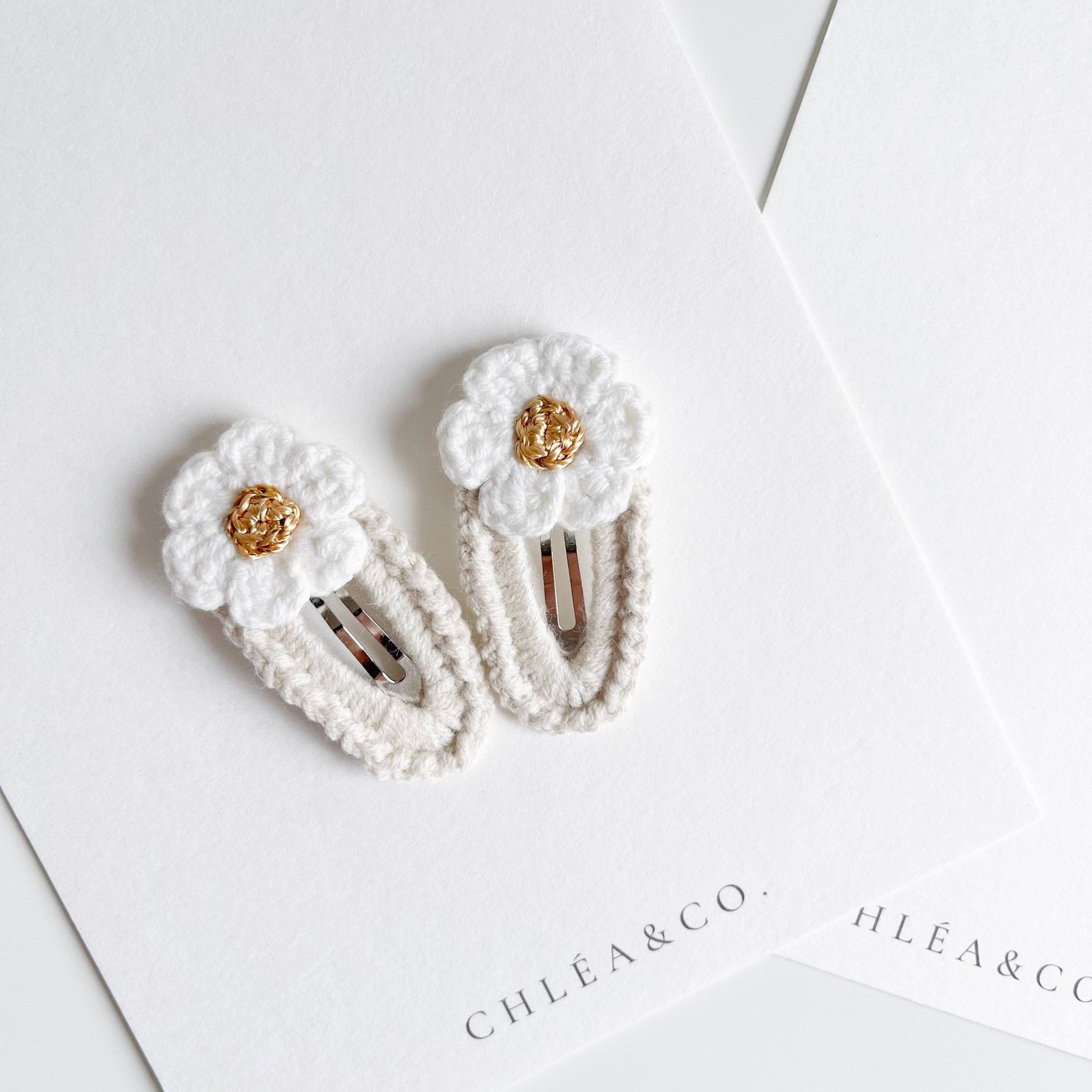 Set of 2 Vintage Cherry Blossom Crochet Clip - Chléa & Co.