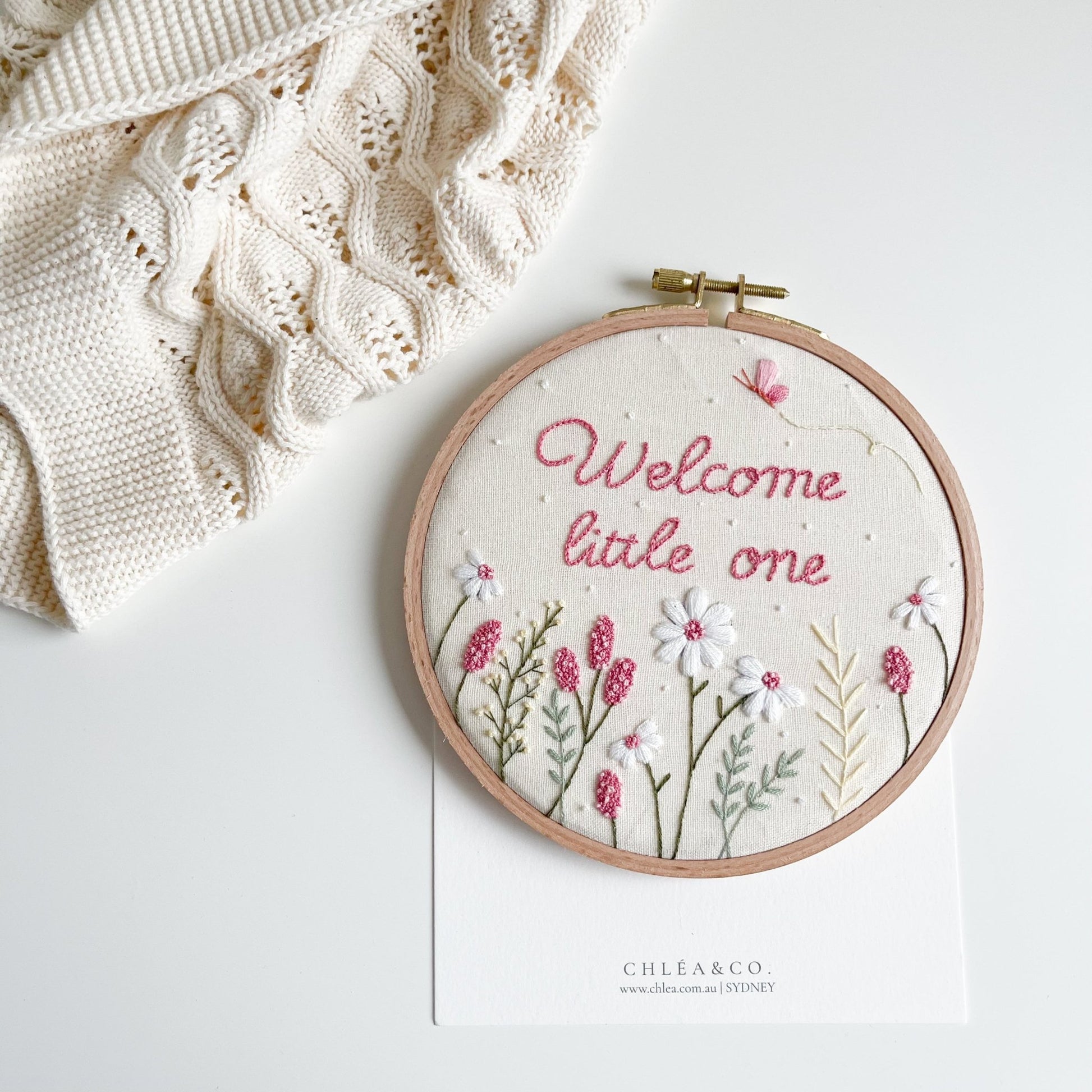 Welcome Little One Embroidered Hoop - Chléa & Co.